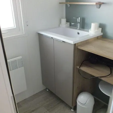 Izicamp Mobil-home A Les Bains *