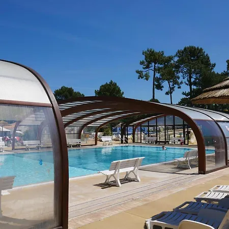 Izicamp Mobil-home A Les Bains