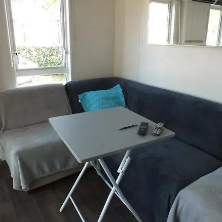 Izicamp Mobil-home A Les Bains Κάμπινγκ *